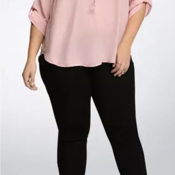 TORRID Georgette Pullover Blouse in Pink Dust size 3 (Women’s 22-24) - Picture 8 of 9